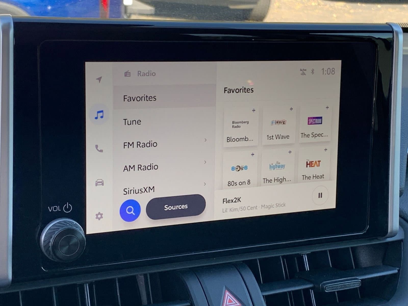 Thumbnail: 2025 Toyota RAV4 - 21