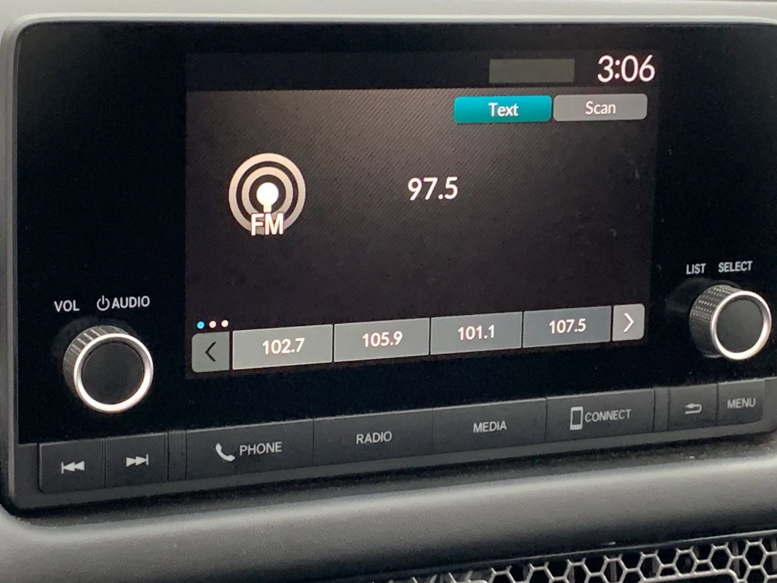 Thumbnail: 2025 Honda HR-V - 21