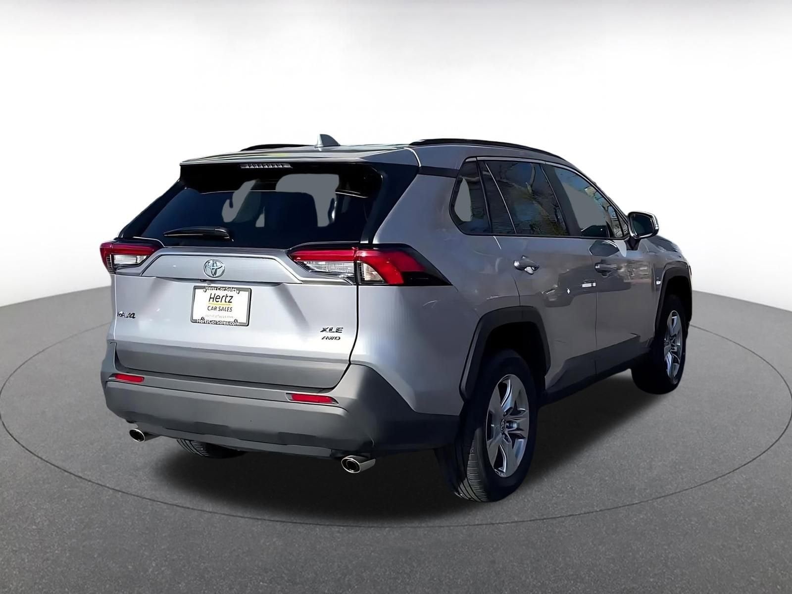 Thumbnail: 2025 Toyota RAV4 - 14