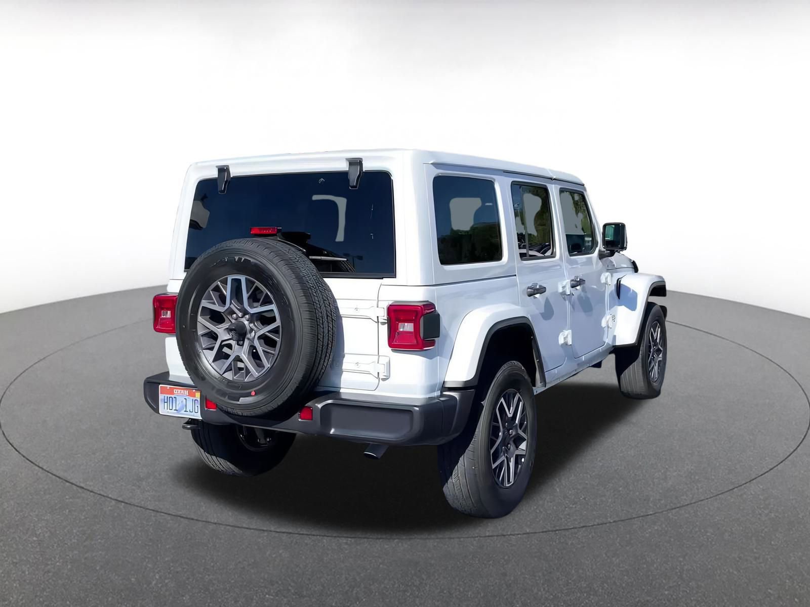 Thumbnail: 2025 Jeep Wrangler - 14
