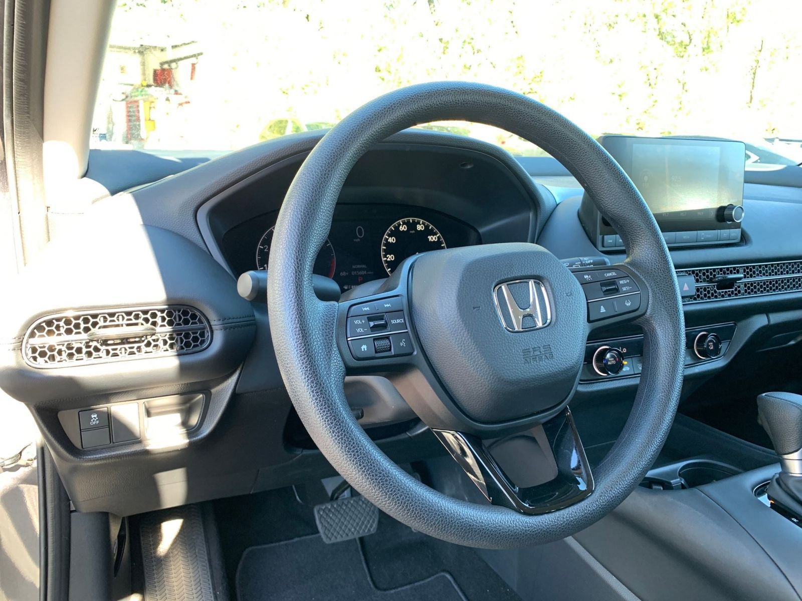 Thumbnail: 2025 Honda HR-V - 32