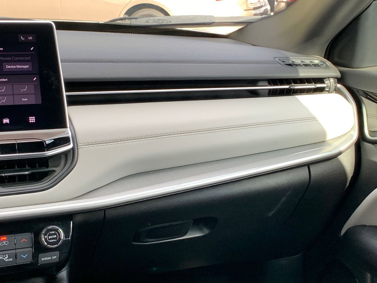 Thumbnail: 2025 Jeep Compass - 35