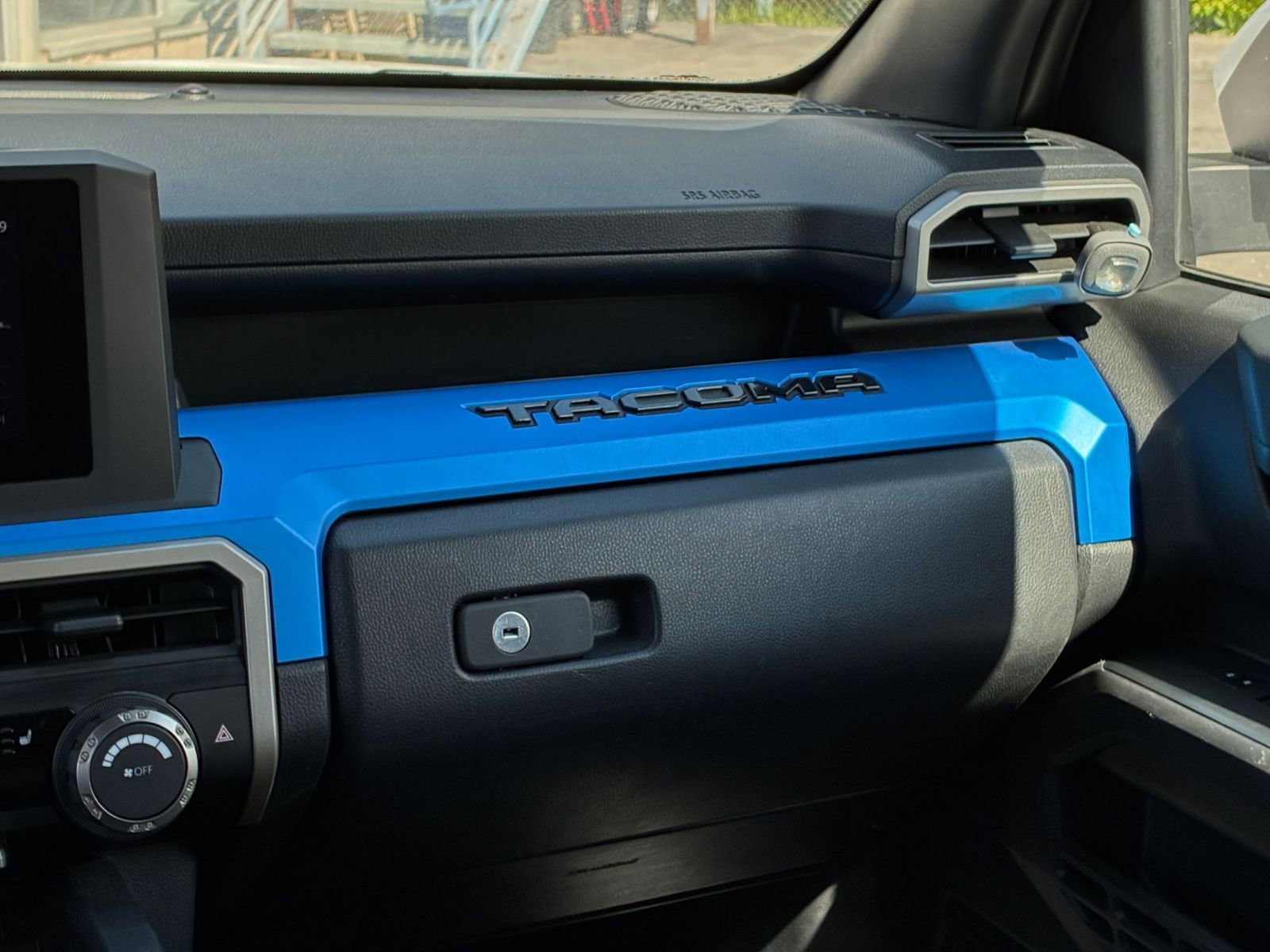 Thumbnail: 2025 Toyota Tacoma - 34