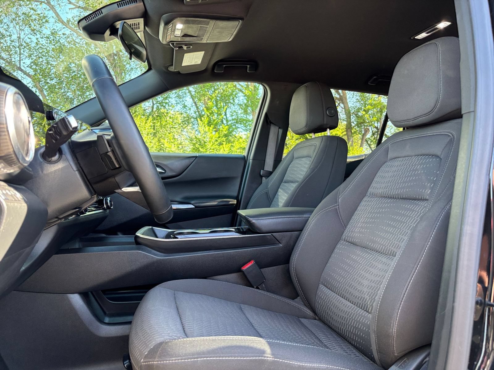 Thumbnail: 2025 Chevrolet Equinox - 23