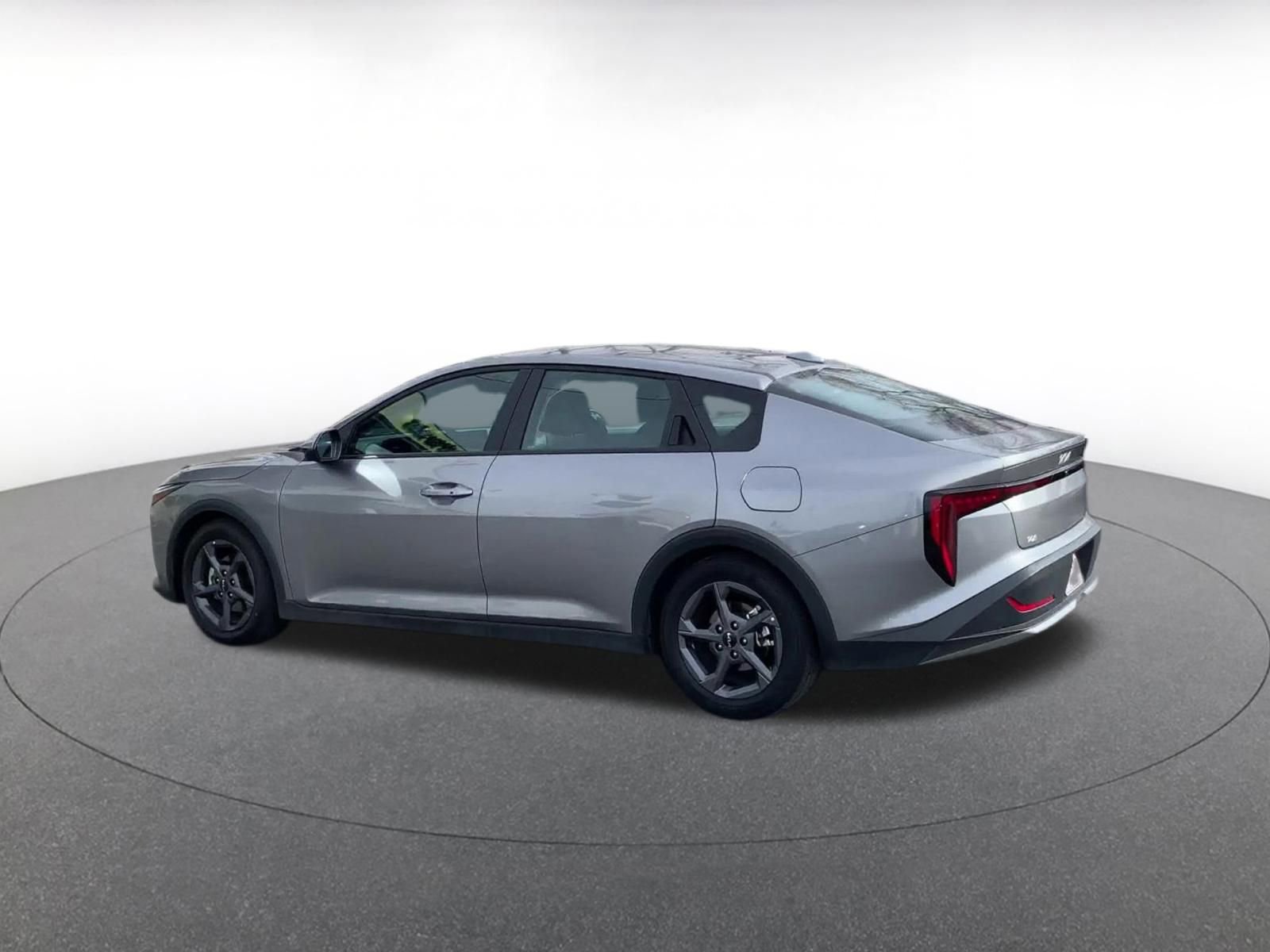 Thumbnail: 2025 Kia K4 - 10