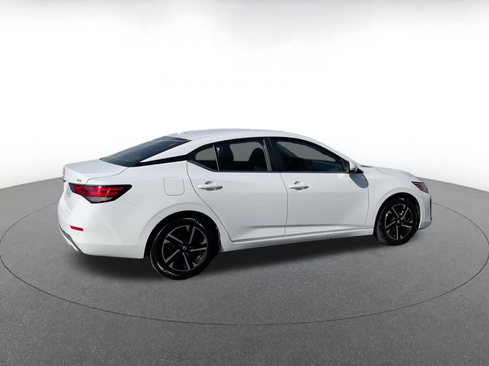 Thumbnail: 2024 Nissan Sentra - 15