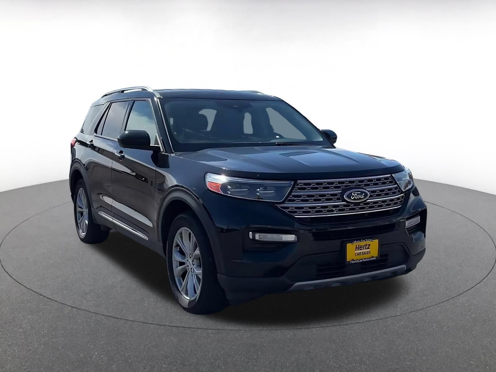 Thumbnail: 2023 Ford Explorer - 3