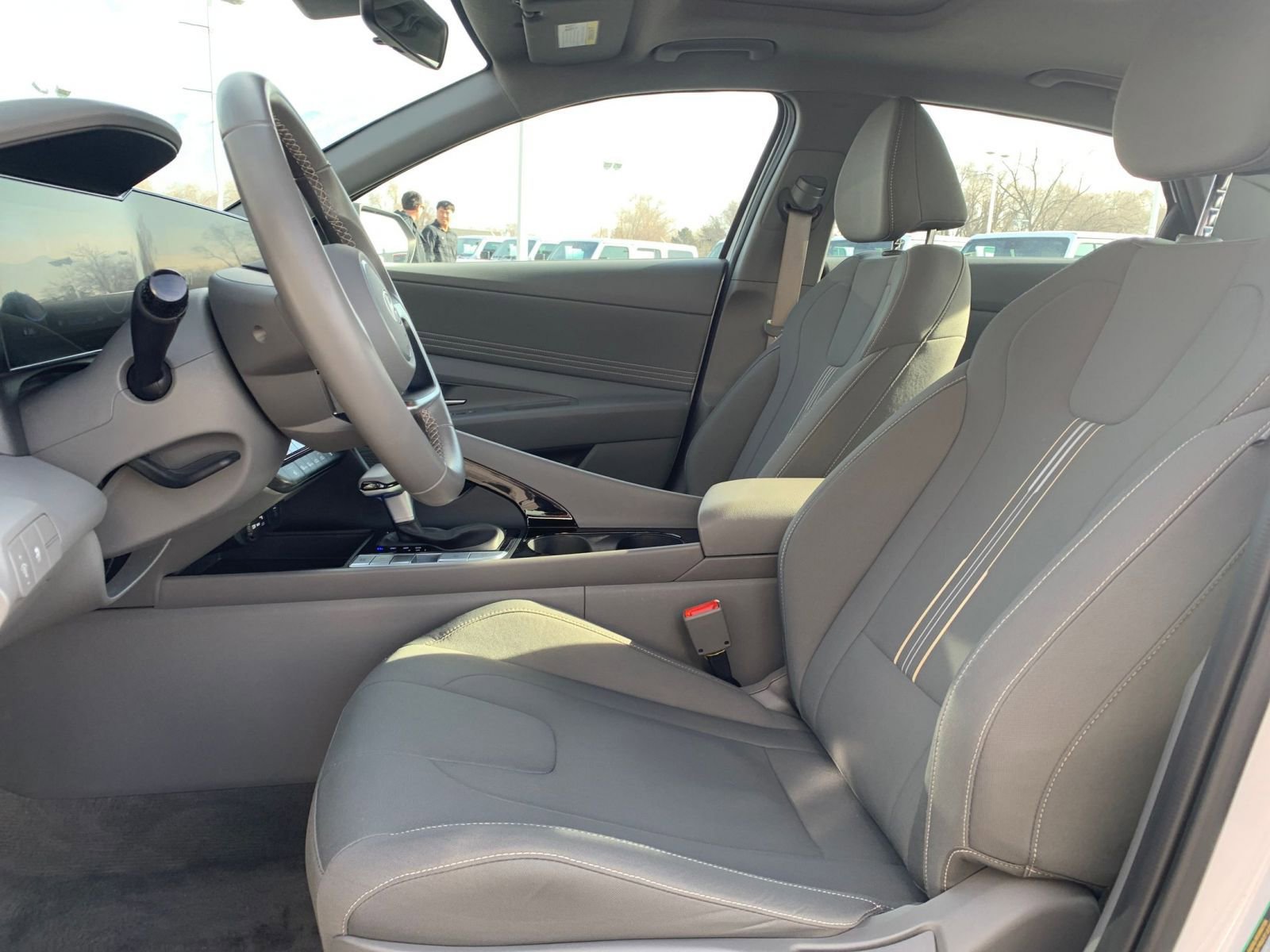 Thumbnail: 2025 Hyundai Elantra - 24