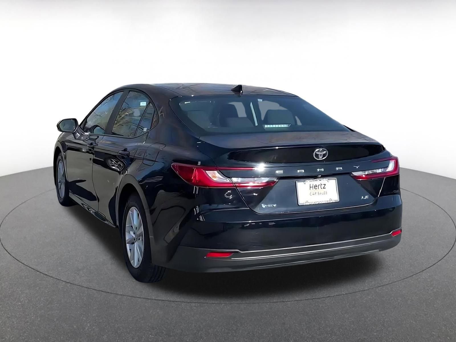 Thumbnail: 2025 Toyota Camry - 11