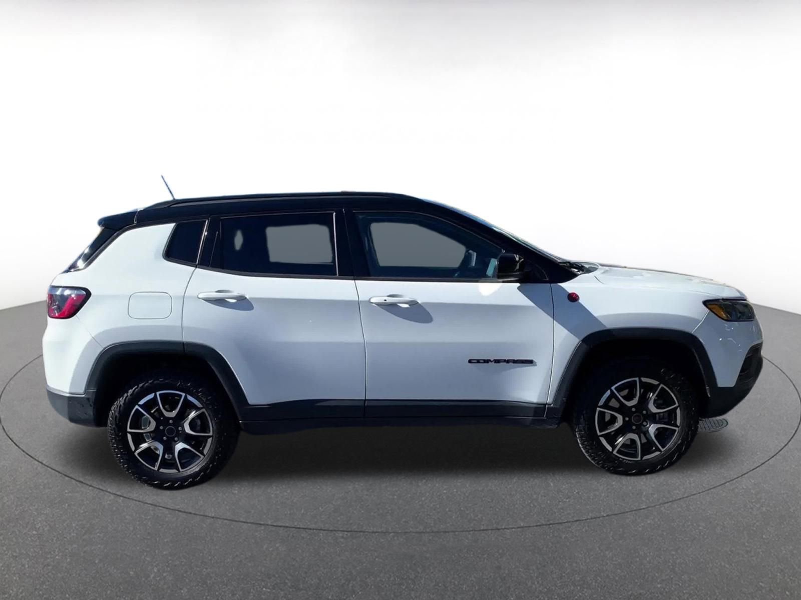 Thumbnail: 2025 Jeep Compass - 16