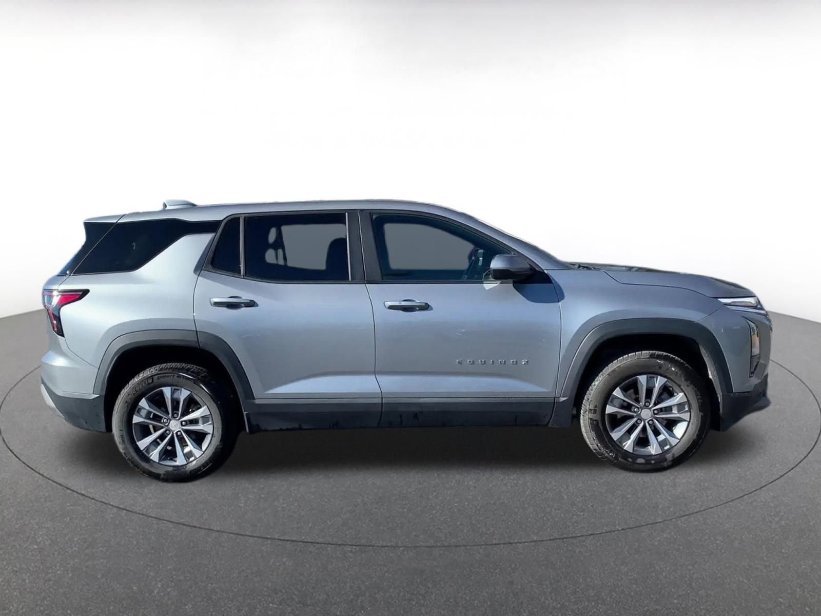 Thumbnail: 2025 Chevrolet Equinox - 16