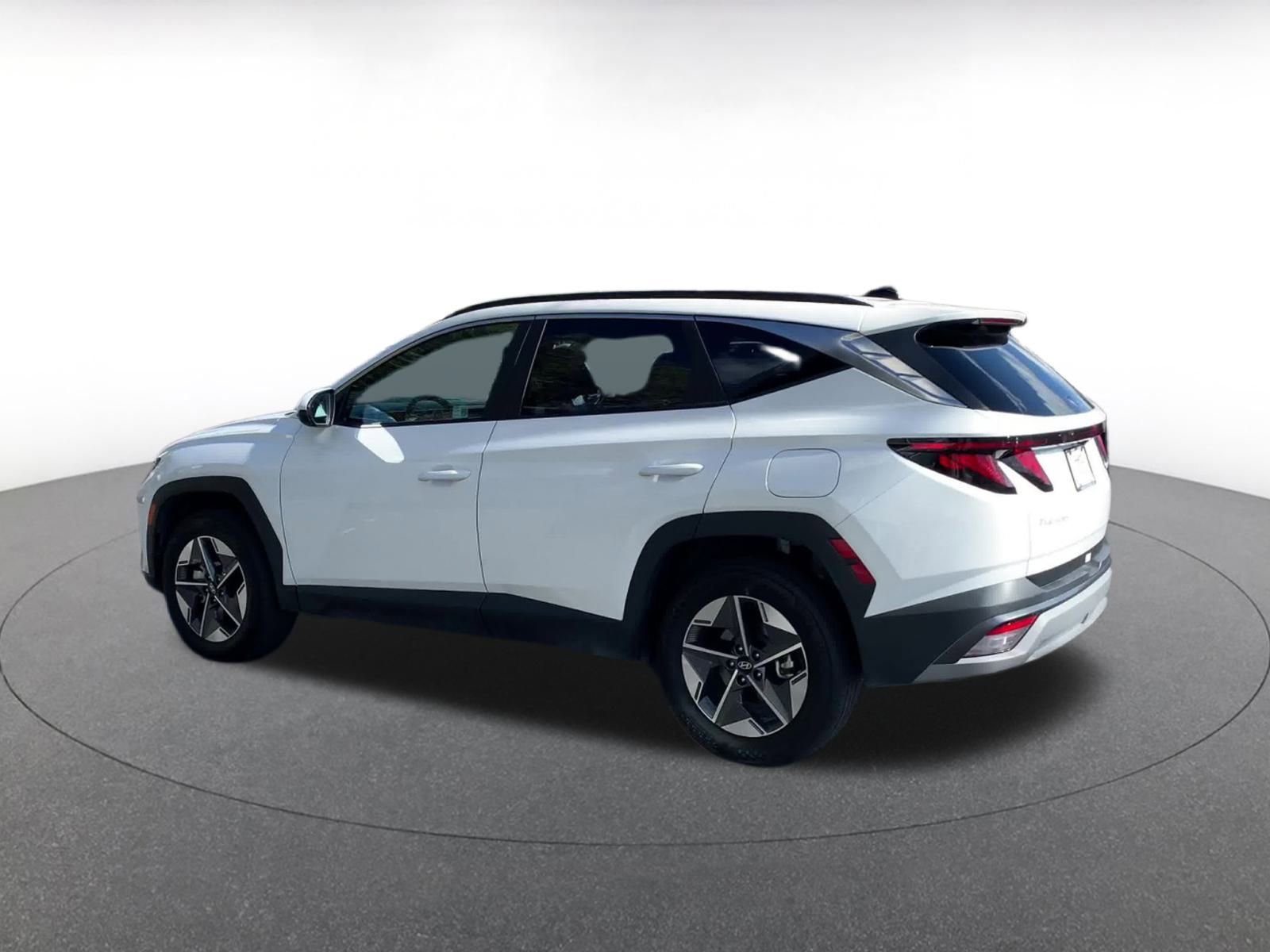 Thumbnail: 2025 Hyundai Tucson - 10