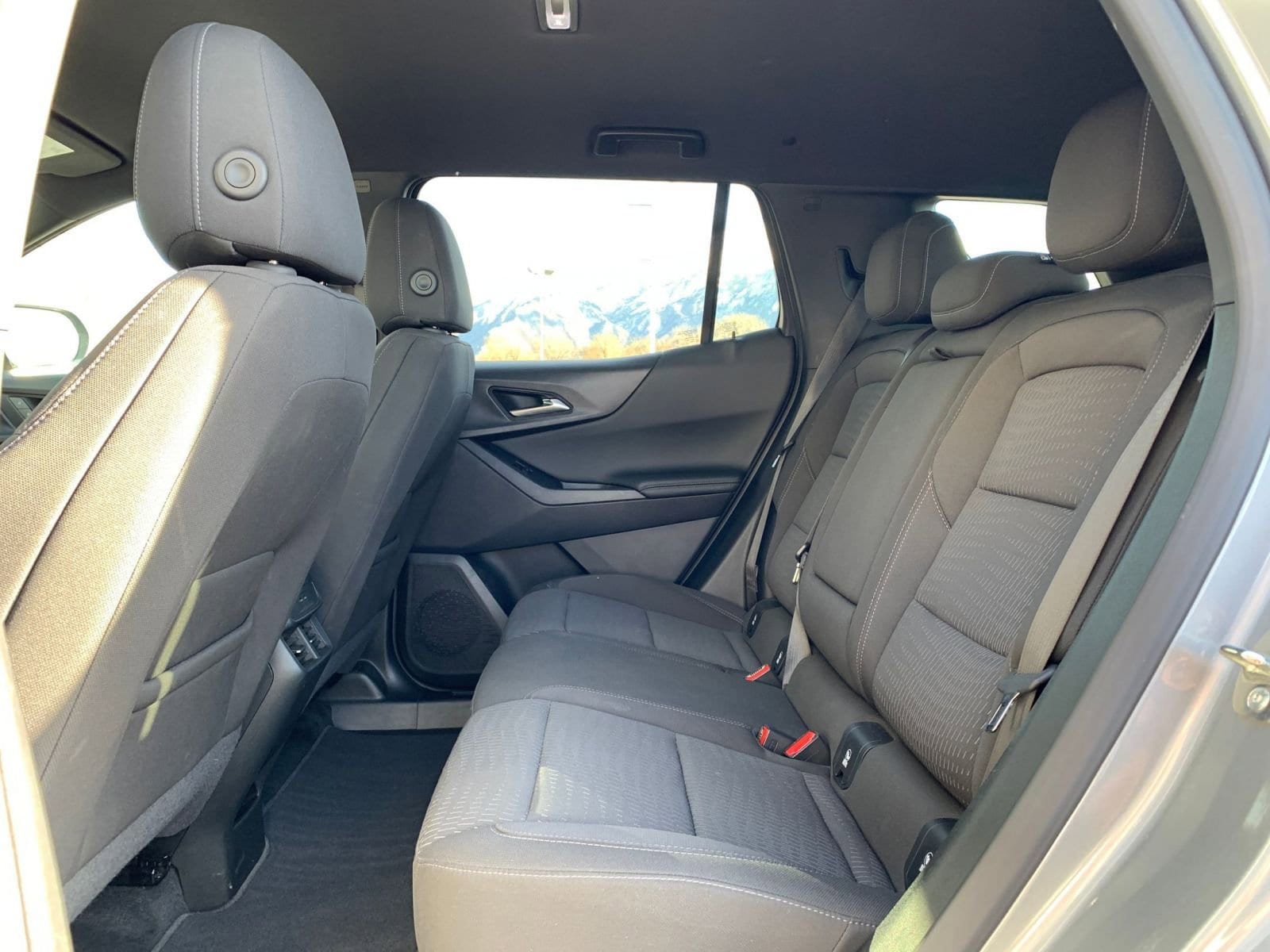 Thumbnail: 2025 Chevrolet Equinox - 24