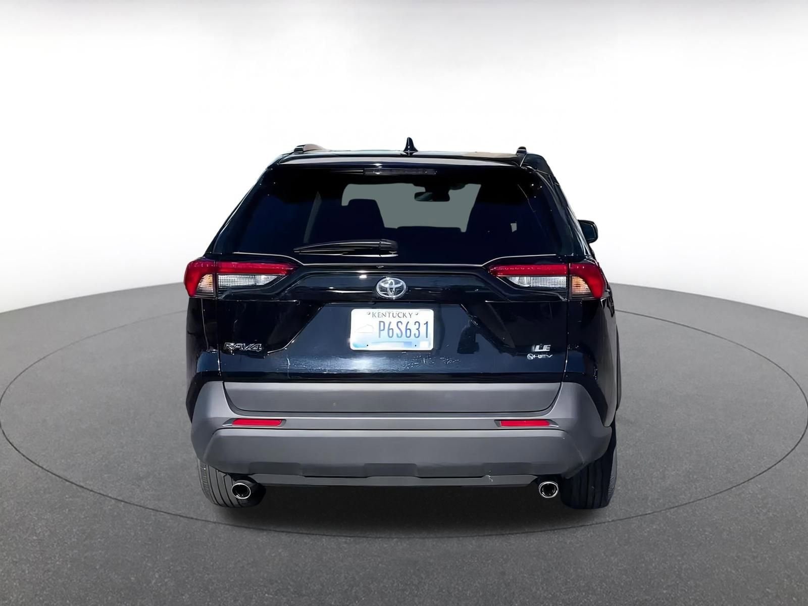 Thumbnail: 2025 Toyota RAV4 - 12