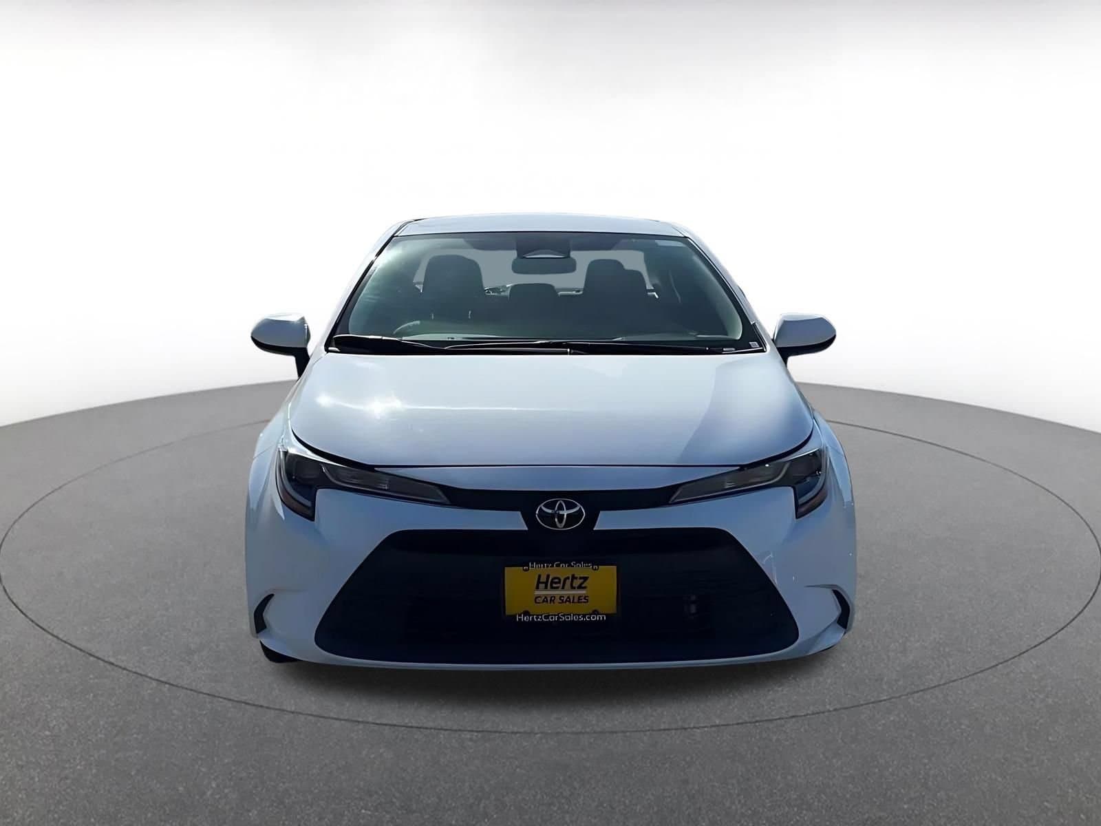Thumbnail: 2025 Toyota Corolla - 4