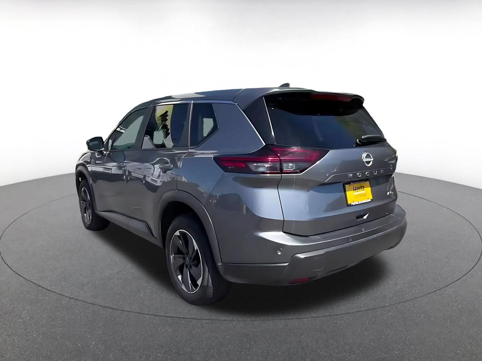 Thumbnail: 2025 Nissan Rogue - 8