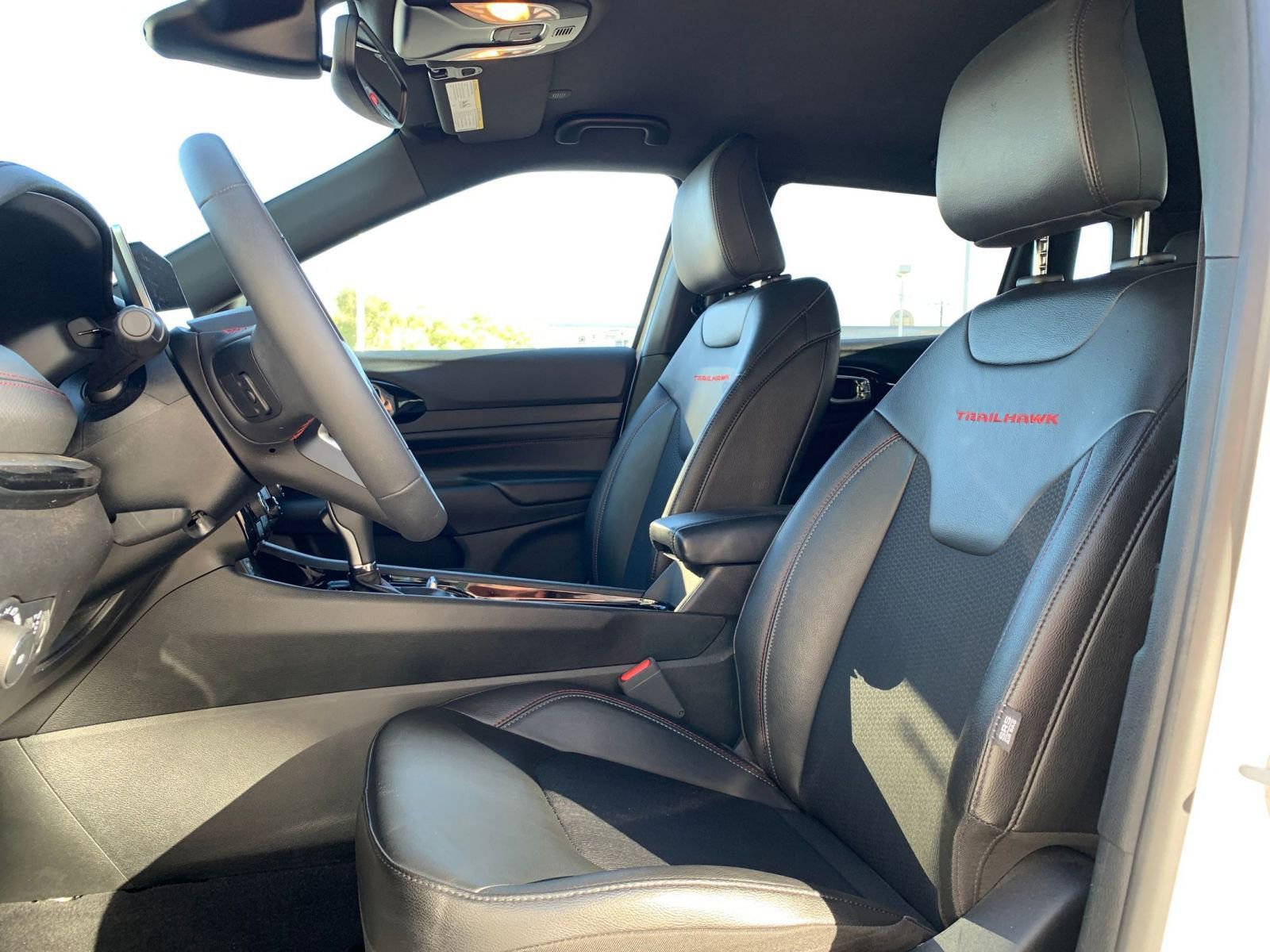 Thumbnail: 2025 Jeep Compass - 25