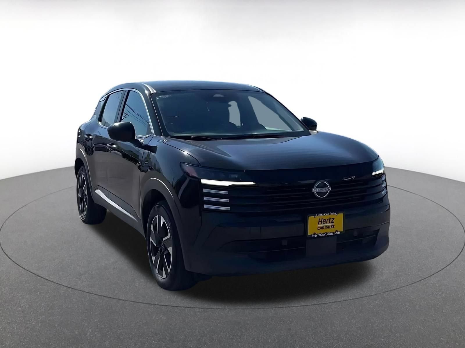 Thumbnail: 2025 Nissan Kicks - 3