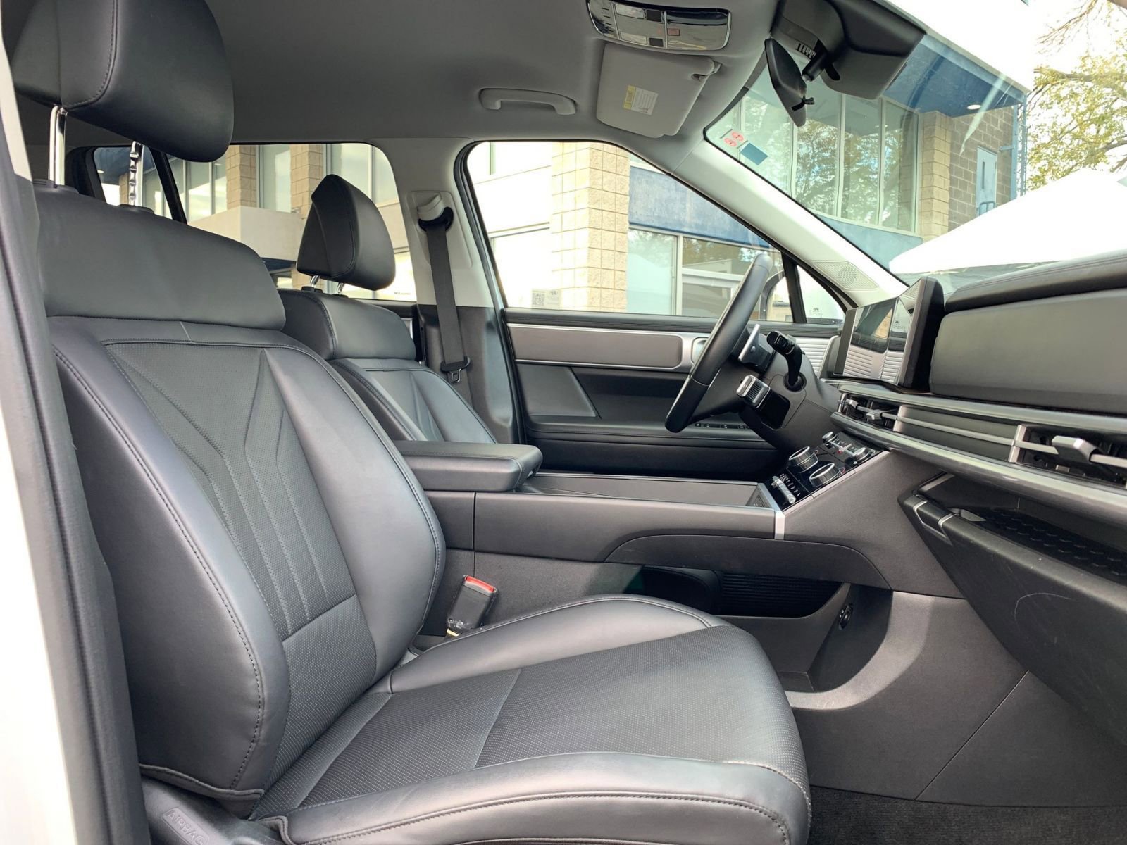 Thumbnail: 2025 Hyundai Santa Fe - 35