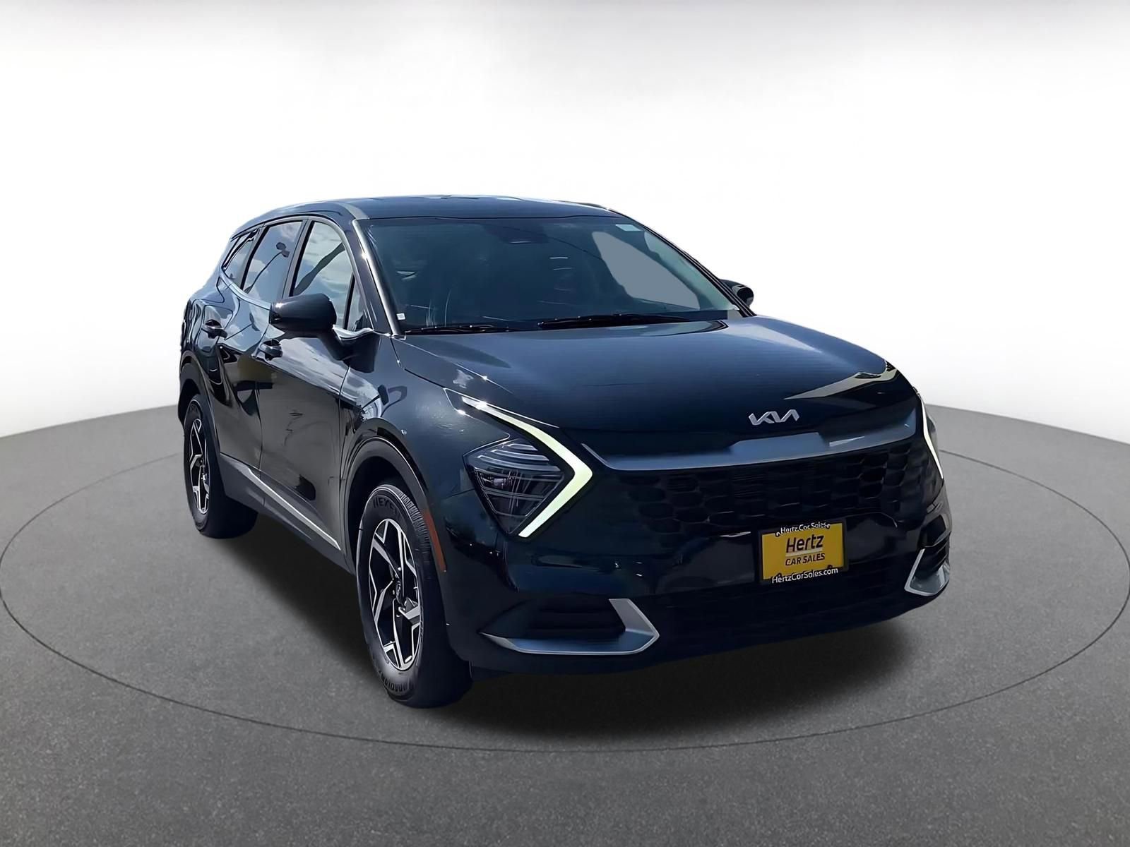 Thumbnail: 2025 Kia Sportage - 3