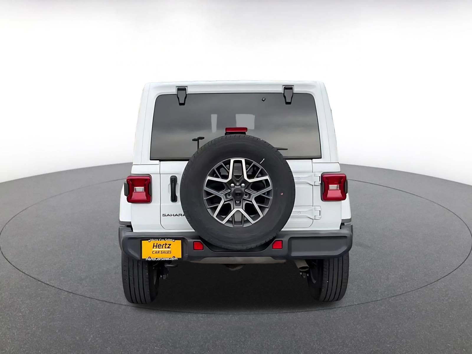 Thumbnail: 2025 Jeep Wrangler - 12
