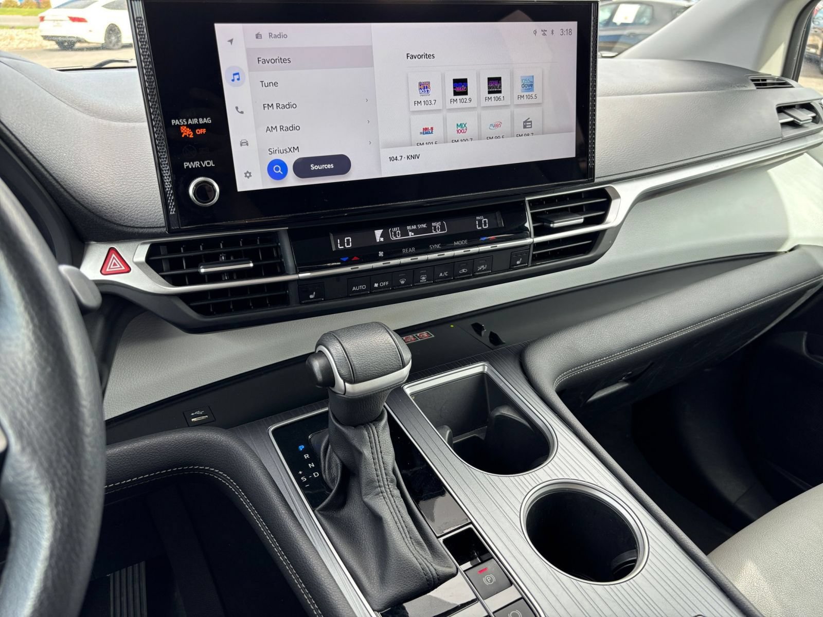 Thumbnail: 2025 Toyota Sienna - 16