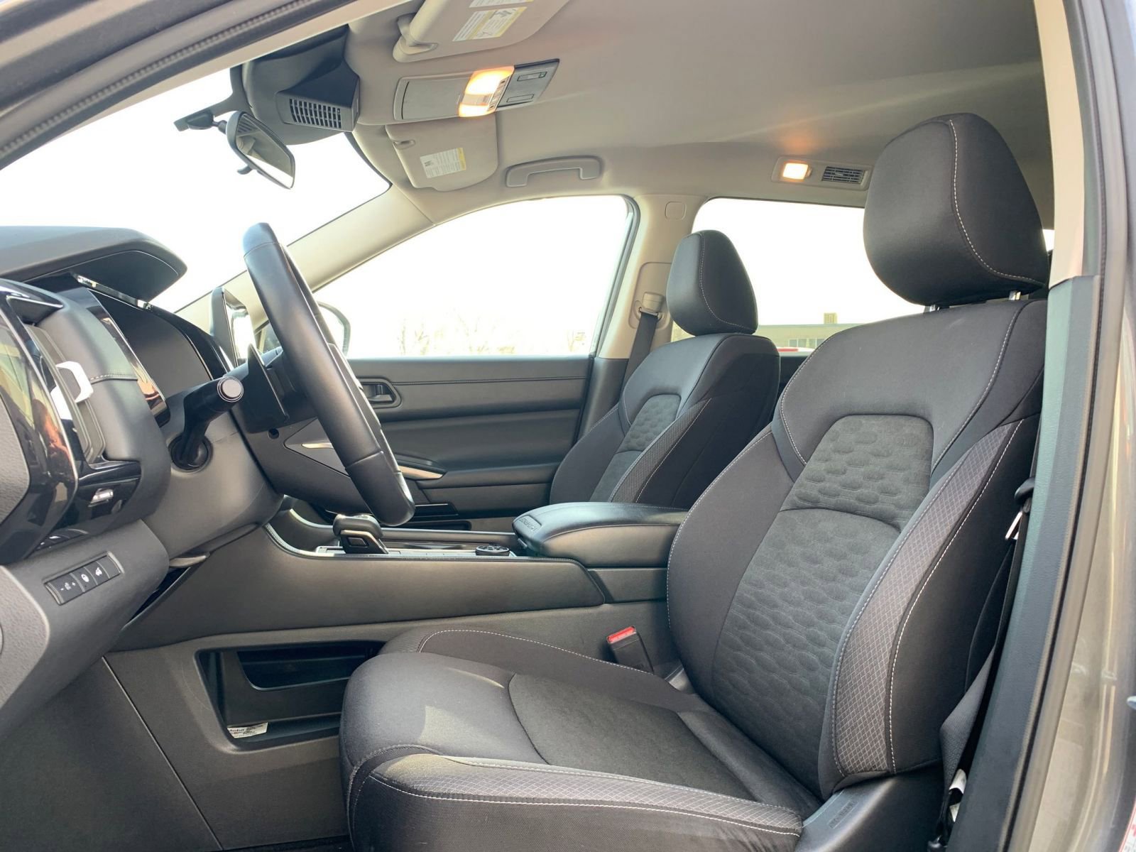 Thumbnail: 2025 Nissan Pathfinder - 29