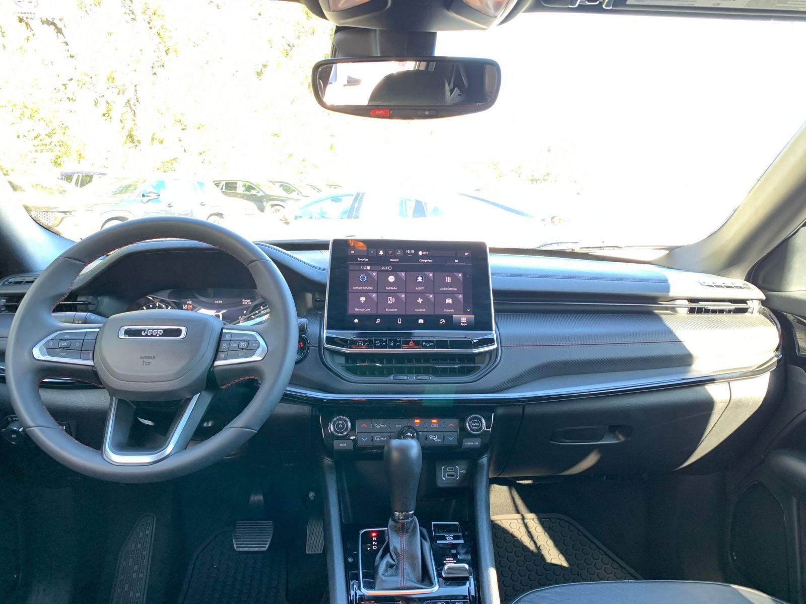 Thumbnail: 2025 Jeep Compass - 32