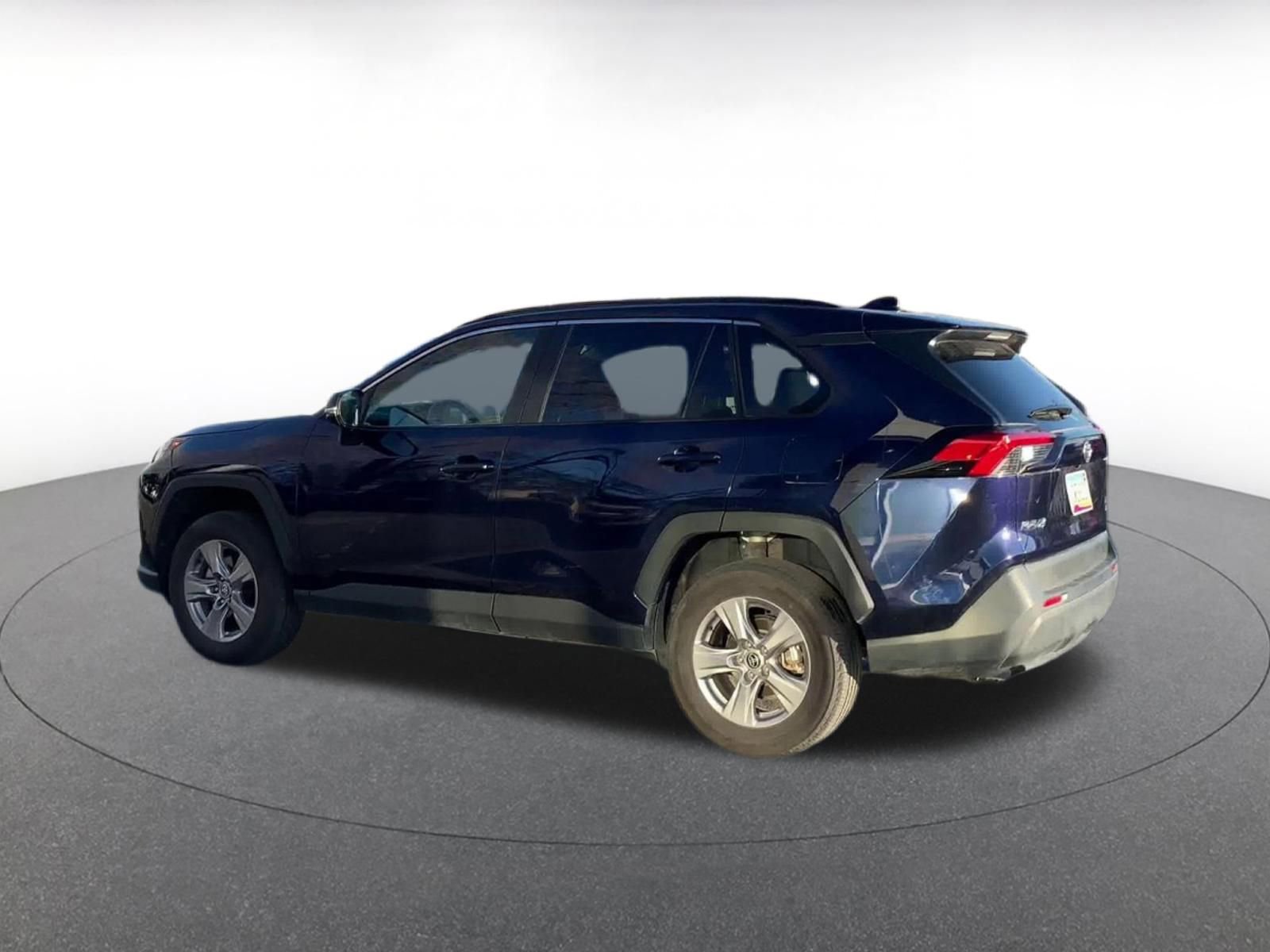 Thumbnail: 2025 Toyota RAV4 - 10