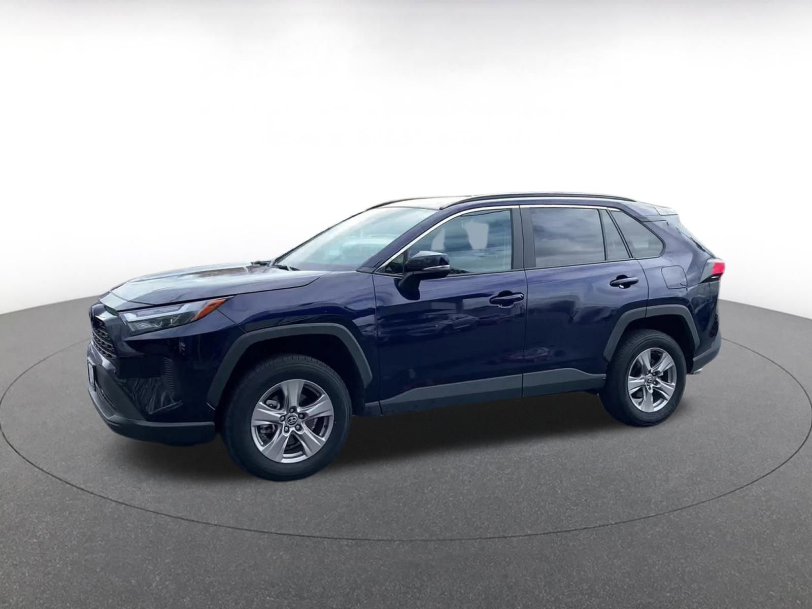Thumbnail: 2025 Toyota RAV4 - 8