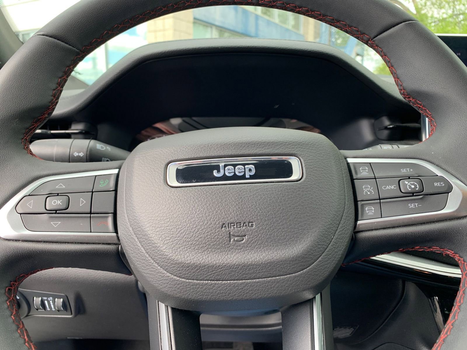 Thumbnail: 2025 Jeep Compass - 27