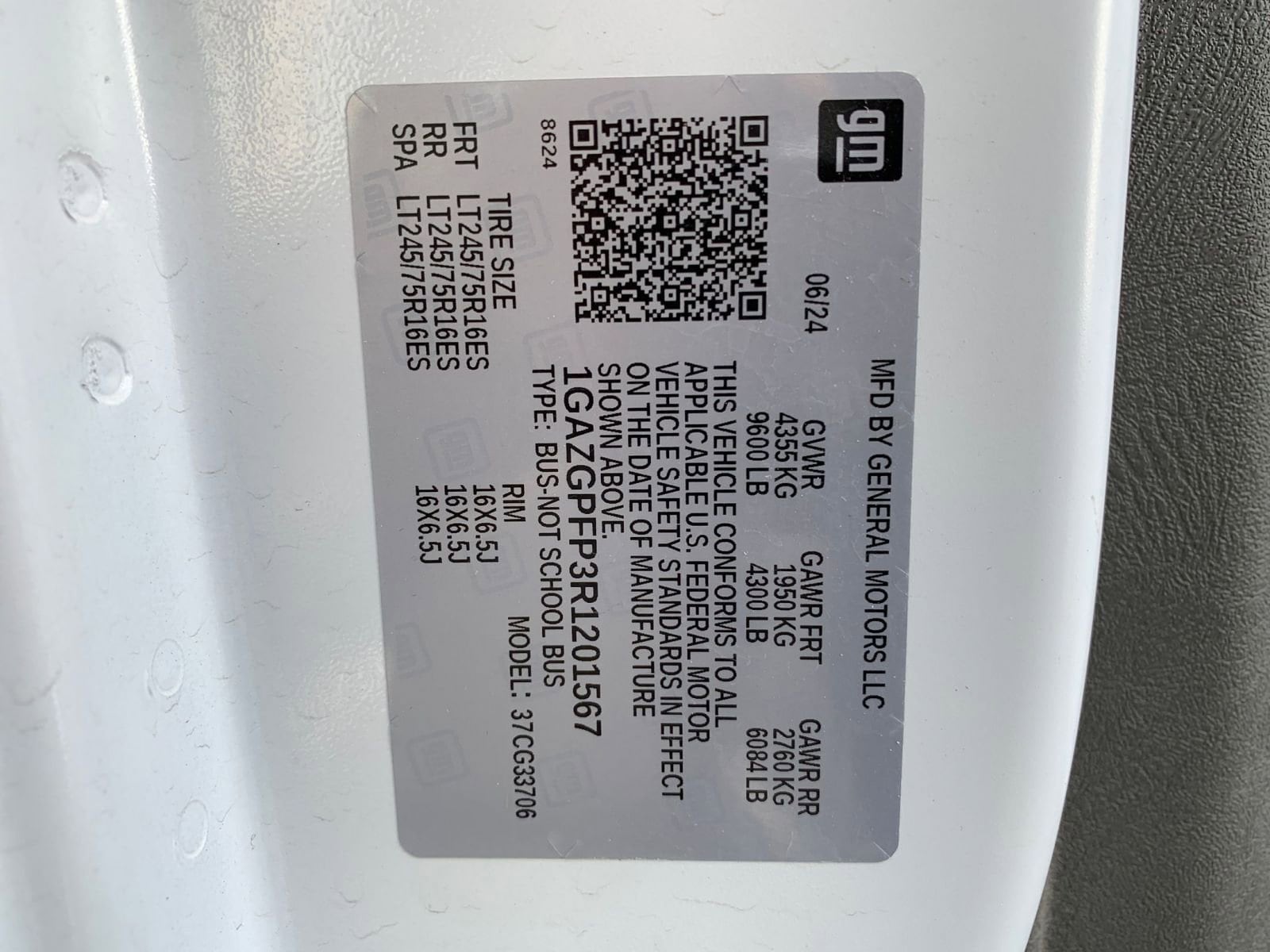 Thumbnail: 2024 Chevrolet Express - 27