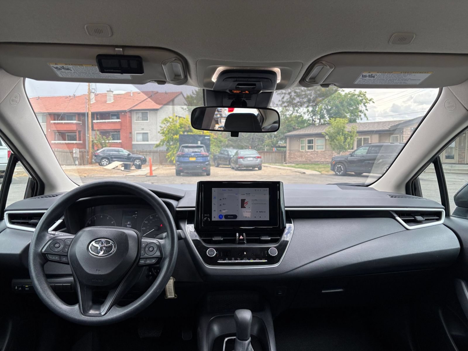 Thumbnail: 2025 Toyota Corolla - 31