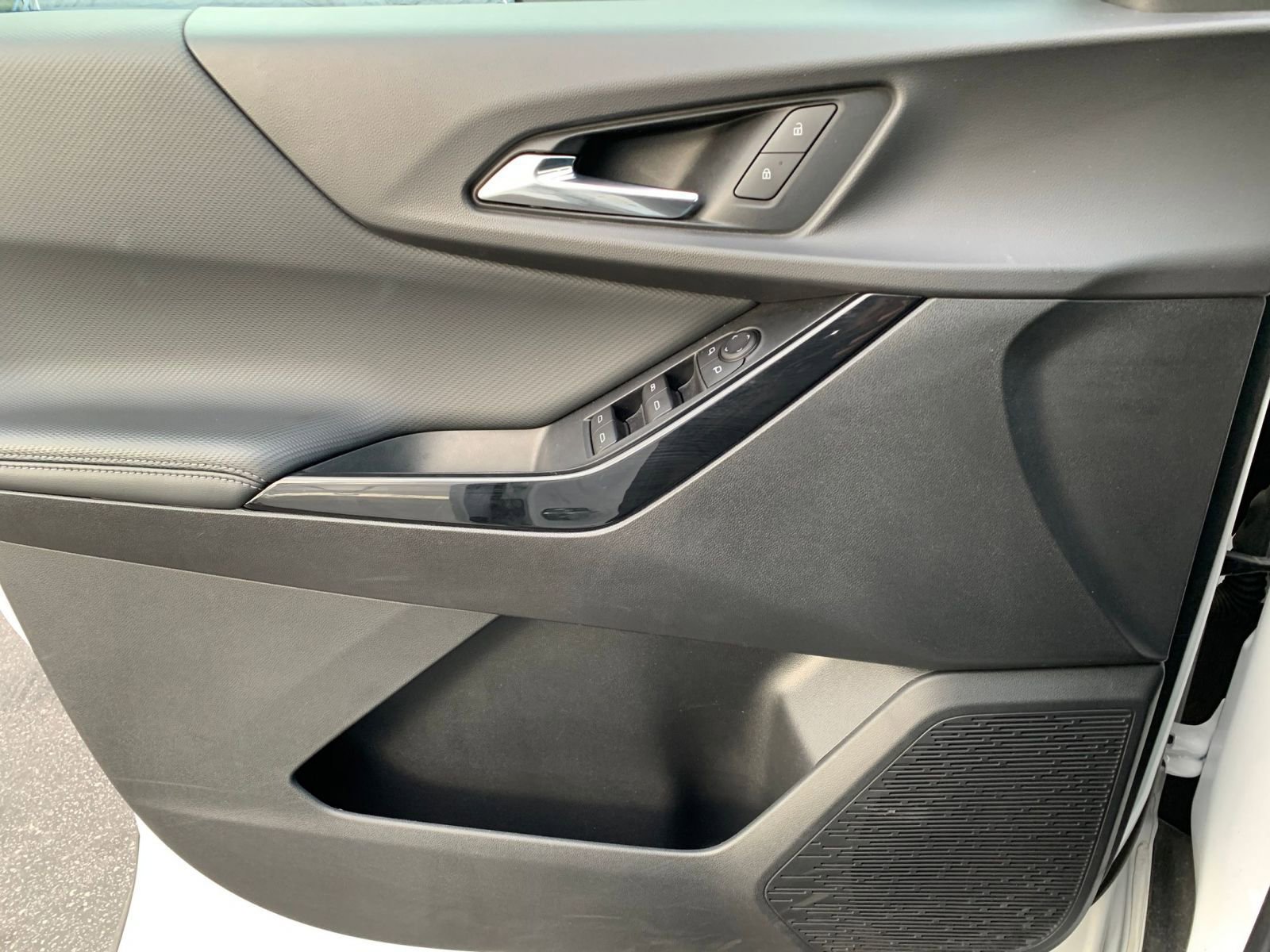 Thumbnail: 2025 Chevrolet Equinox - 20