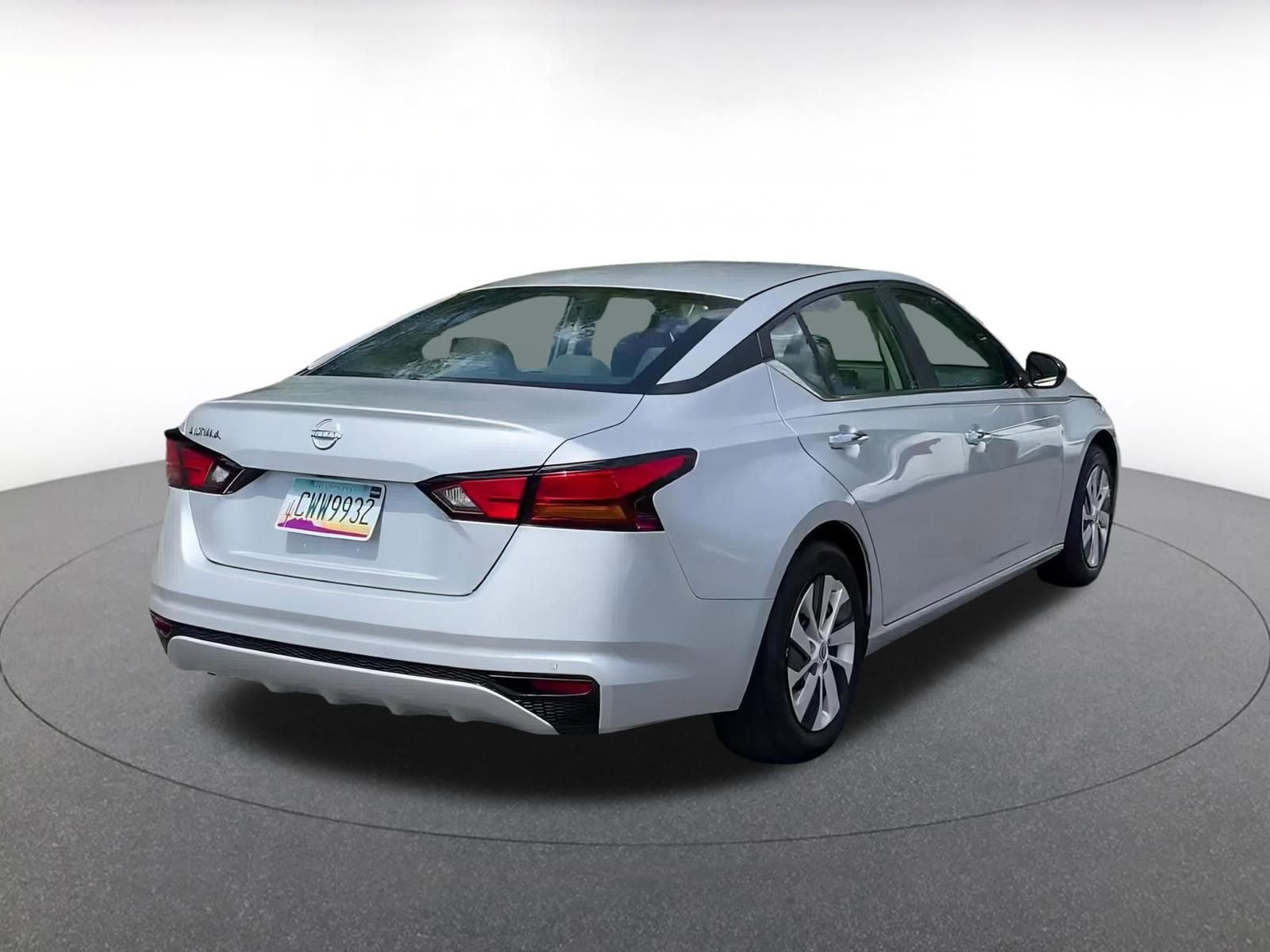 2024 Nissan Altima S 13