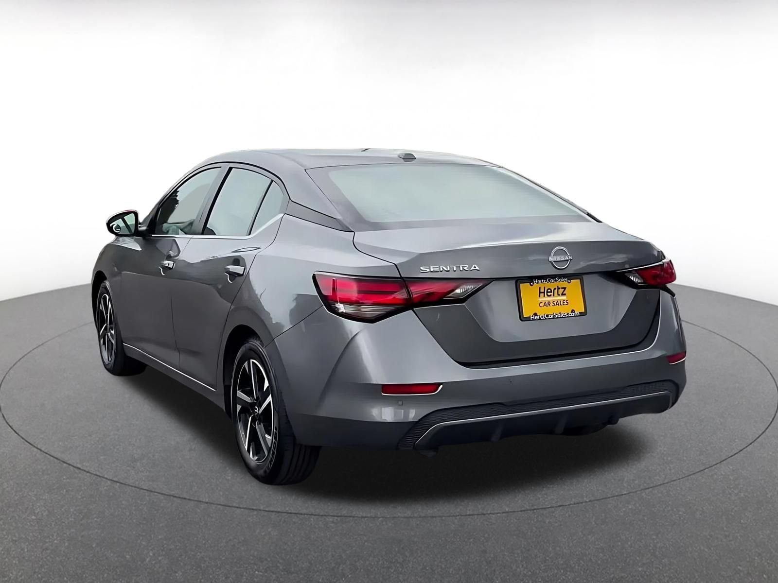 Thumbnail: 2025 Nissan Sentra - 10