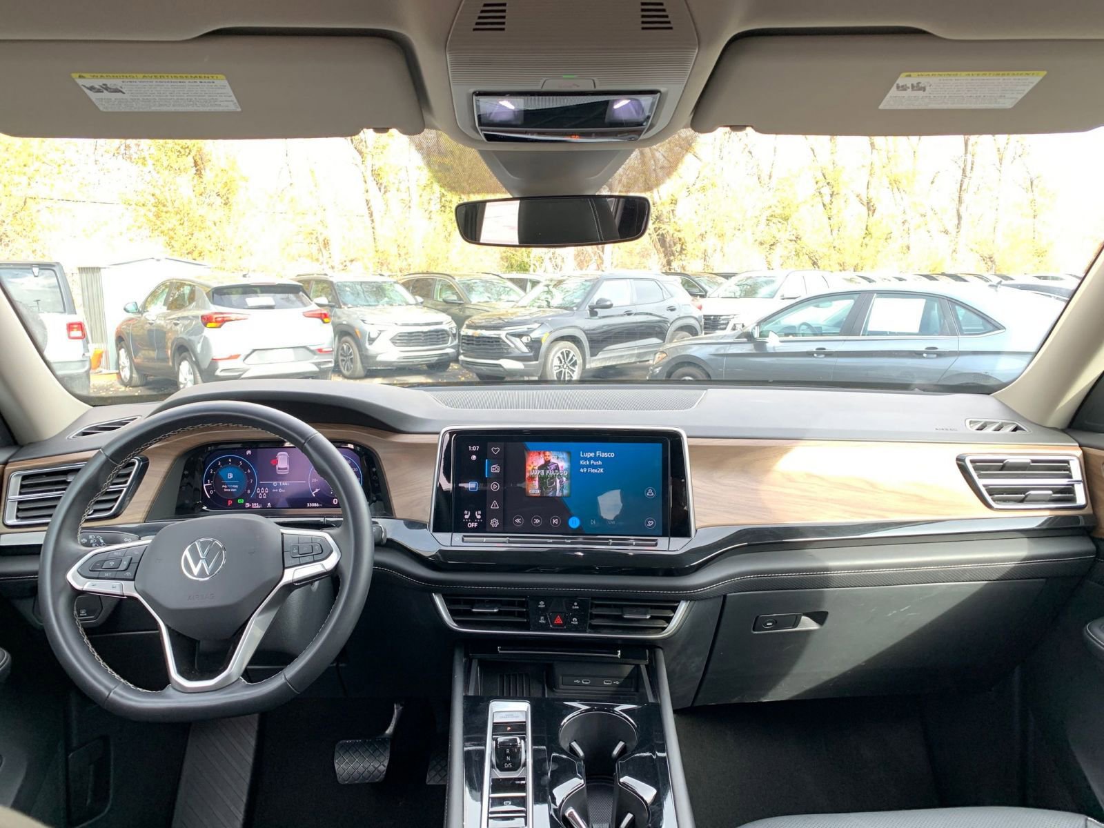 Thumbnail: 2025 Volkswagen Atlas - 33