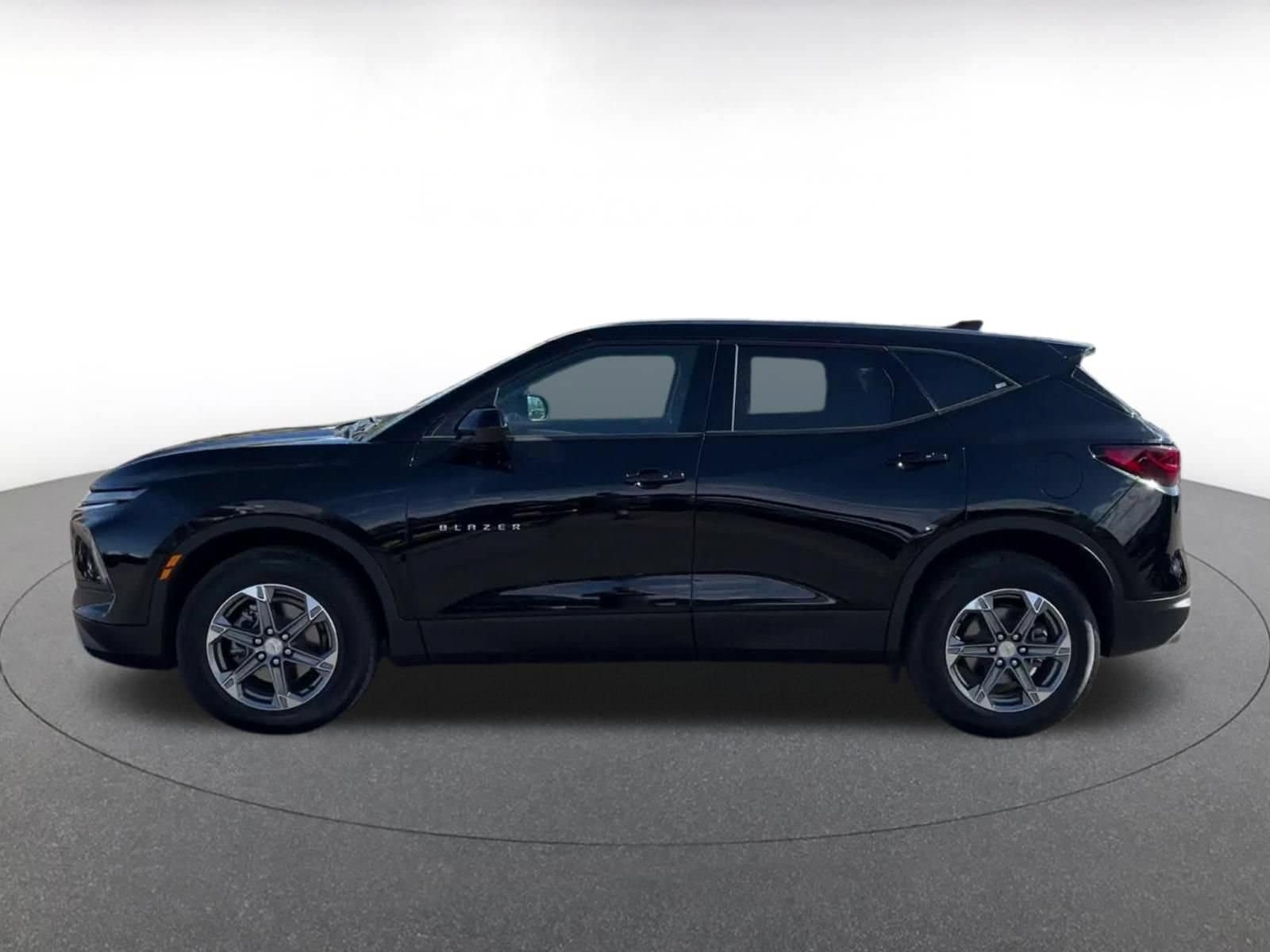 Thumbnail: 2026 Chevrolet Blazer - 8