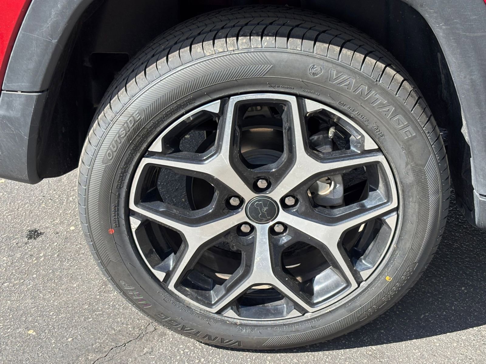 Thumbnail: 2025 Jeep Compass - 31