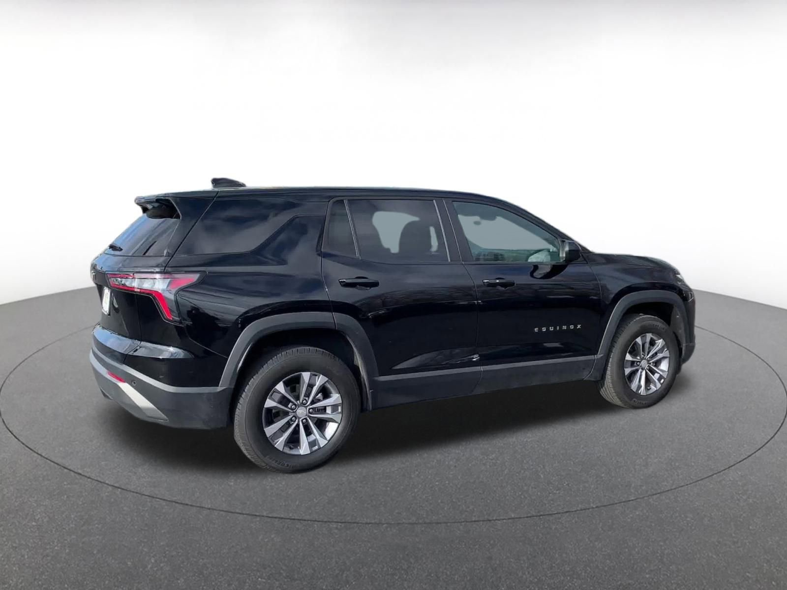 Thumbnail: 2025 Chevrolet Equinox - 15