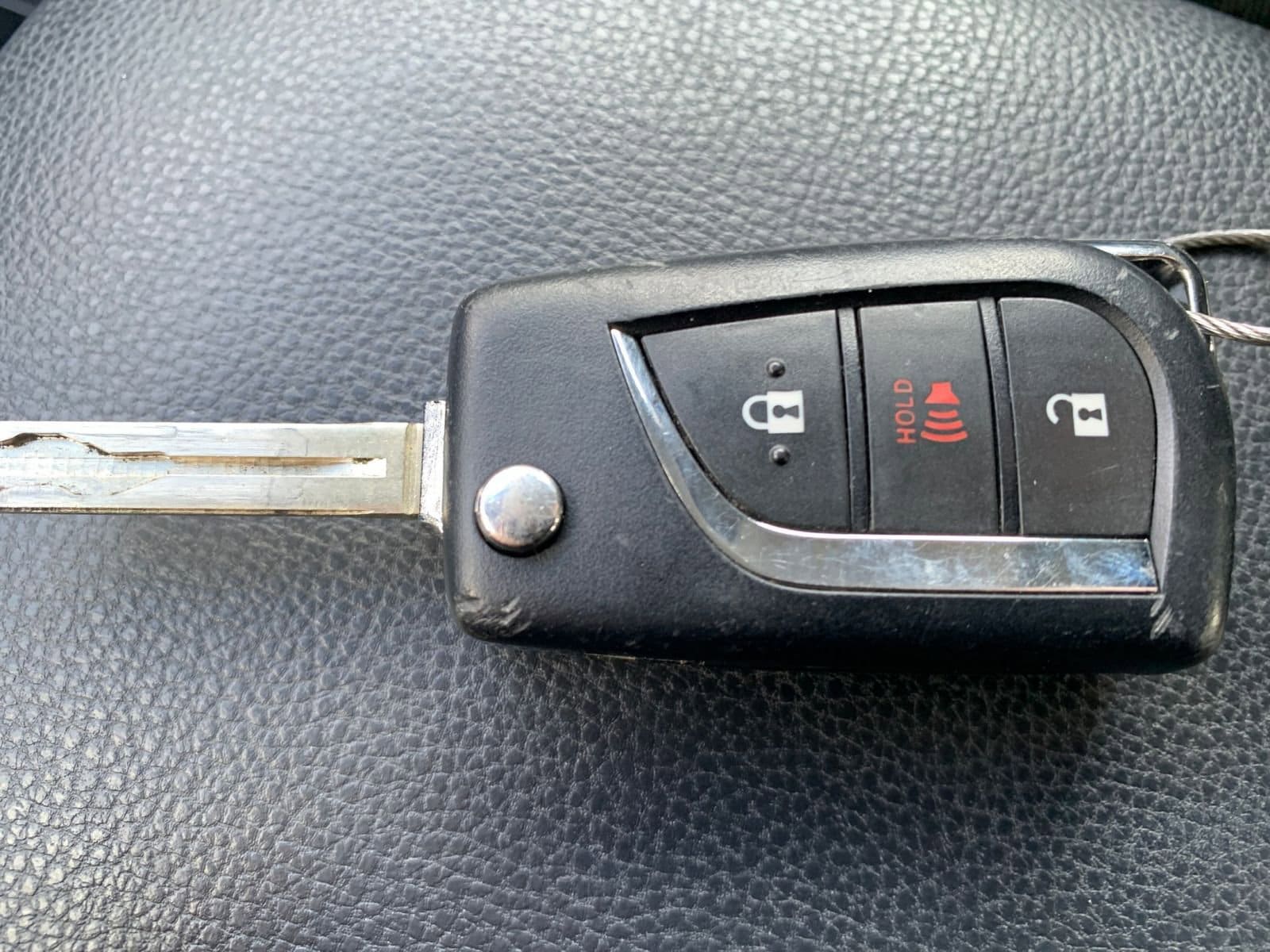 Thumbnail: 2025 Toyota RAV4 - 21