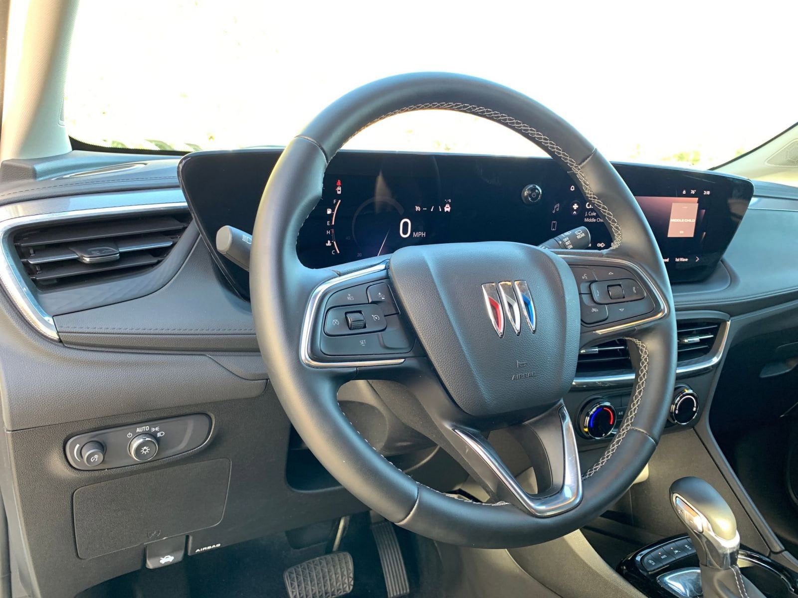 Thumbnail: 2025 Buick Encore GX - 32