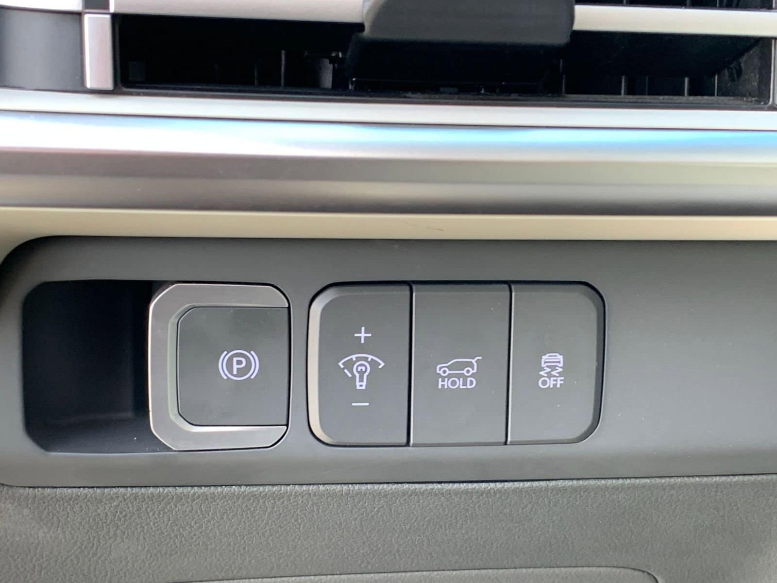 Thumbnail: 2025 Hyundai Santa Fe - 23