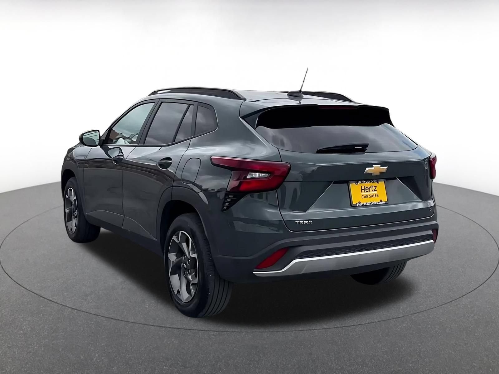 Thumbnail: 2025 Chevrolet Trax - 9