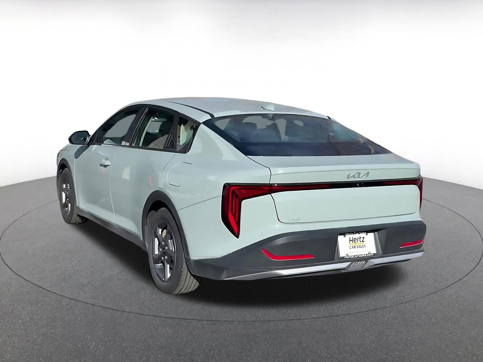 Thumbnail: 2025 Kia K4 - 11