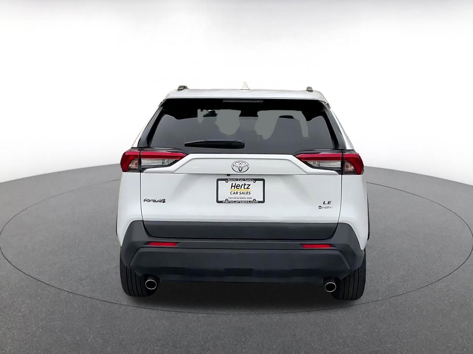 Thumbnail: 2025 Toyota RAV4 - 12