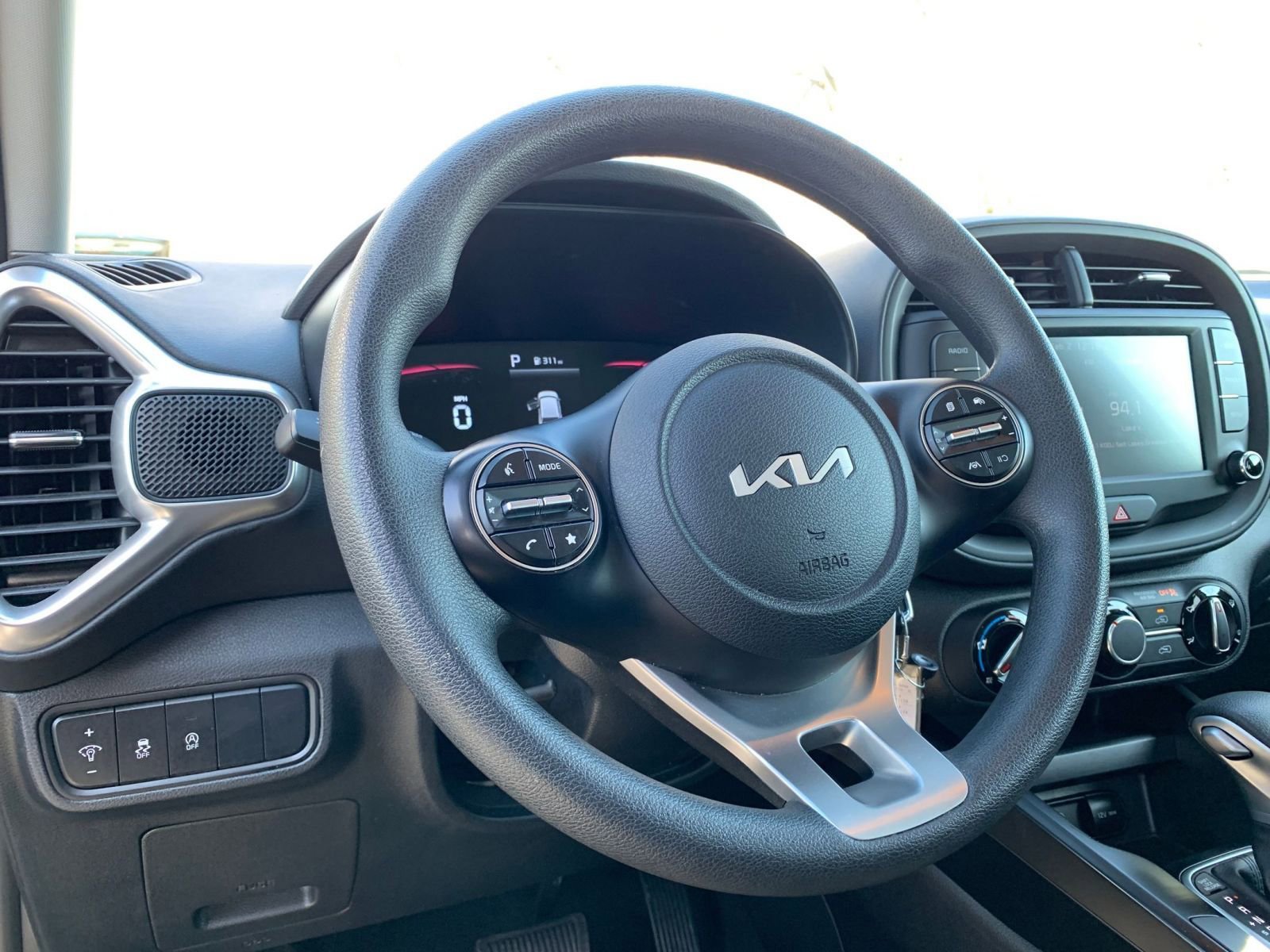 Thumbnail: 2025 Kia Soul - 32