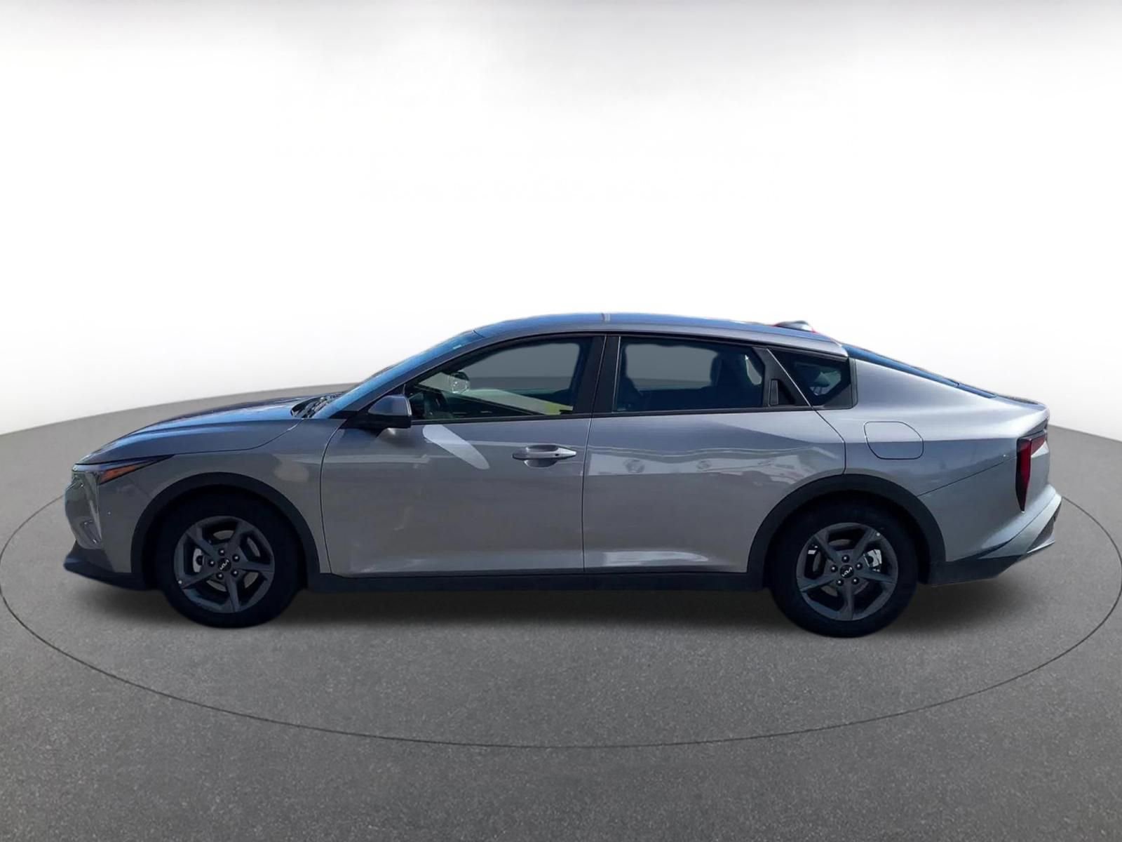 Thumbnail: 2025 Kia K4 - 9