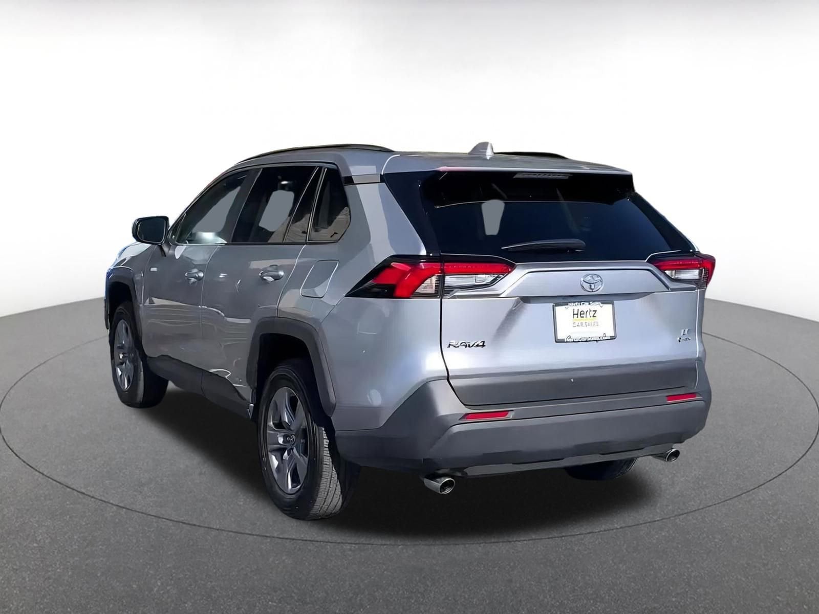 Thumbnail: 2025 Toyota RAV4 - 11