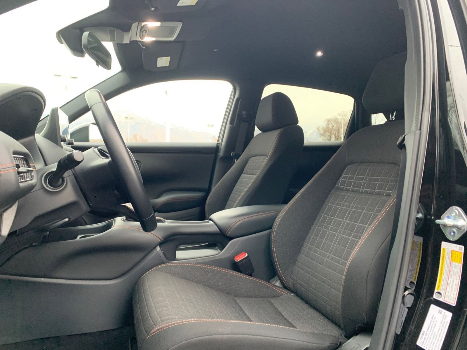 Thumbnail: 2025 Honda HR-V - 24